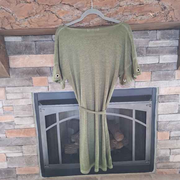 H&R T-Shirt Dress - Picture 7 of 12